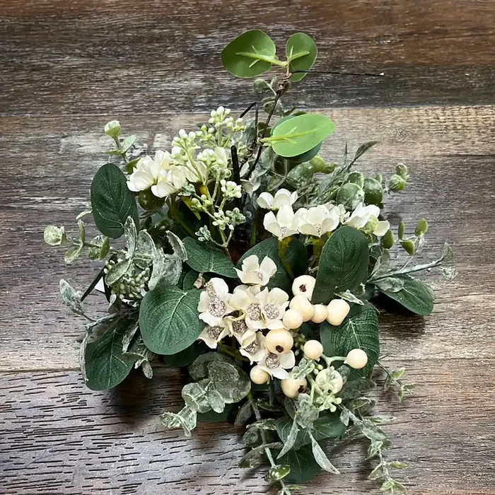 10″ Eucalyptus/Waxflower Orb