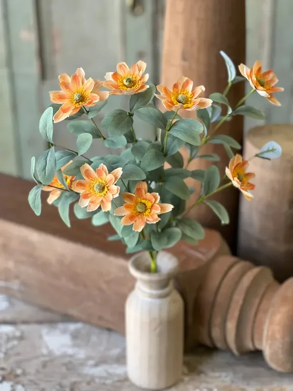 19.5″ Foxtrot Tangerine Blooms