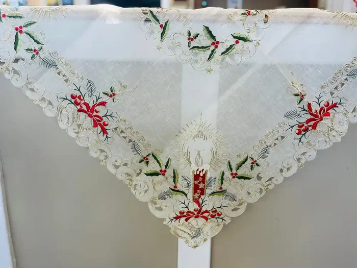 36‘ Square Cedar Christmas Table Topper