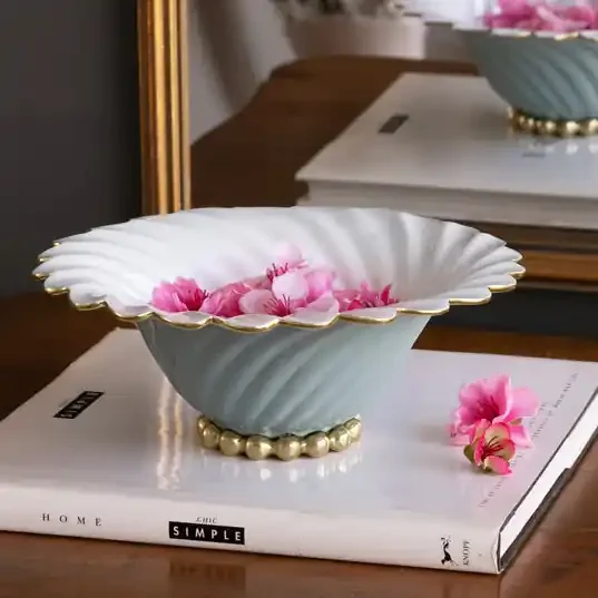 Beatriz Ball Encanto Vienna Bowl w/ Pearl