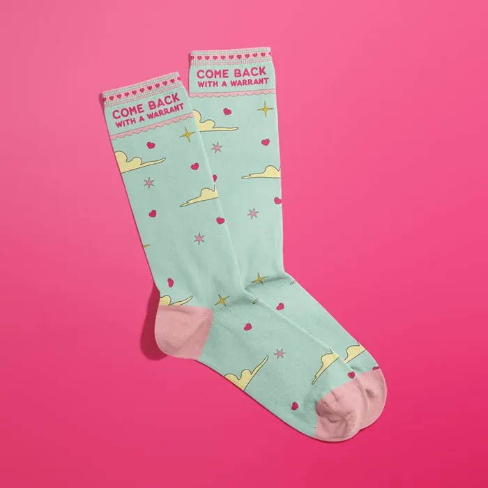 Come Back With A Warrant Women‘s Crew Socks Novelty Funny Sock