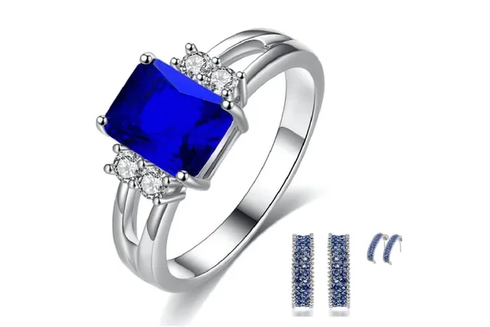Dazzling Blue Crystal Glamour Ring & Earrings Set