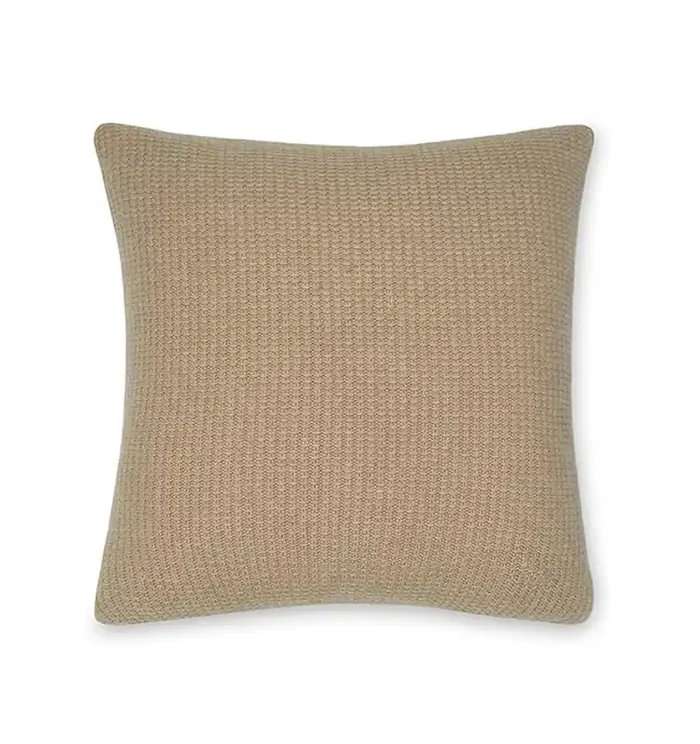 Decorative Throw 50X70 – Pettra Collection – By Sferra