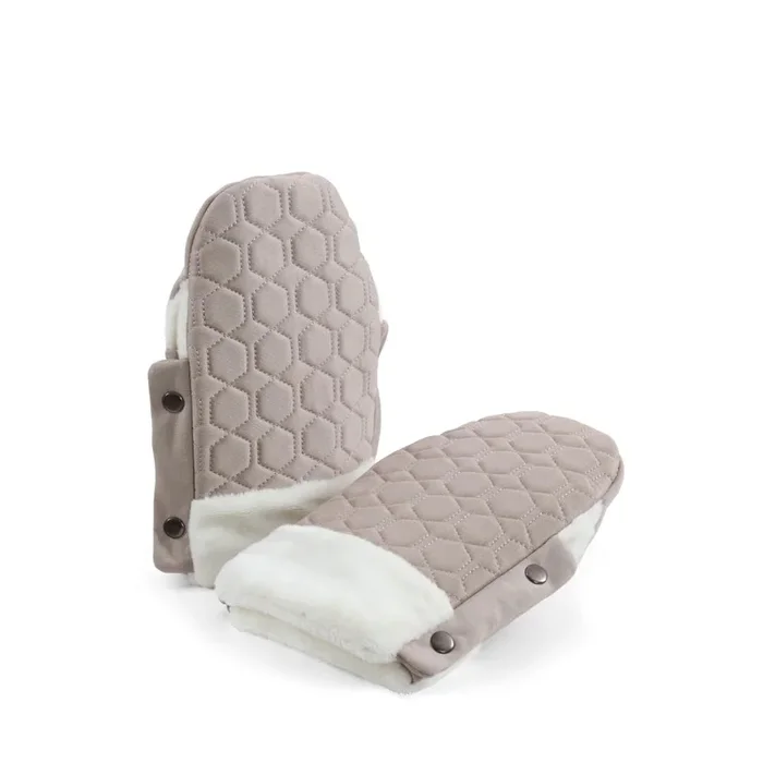 Egg 3 Handmuffs – Feather