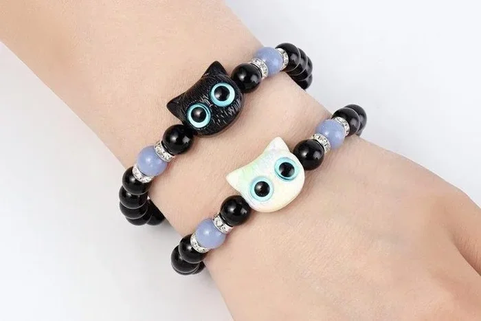 Glow-in-the-Dark Resin Cat Jewellery Set – Necklace & Bracelet, Adjustable, Gift-Ready