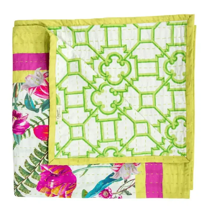 La Dolce Vita Kantha Quilt Sage & Lavender Table Cover – Caspari