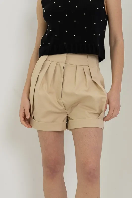 Right On Time Pleated Shorts • Taupe