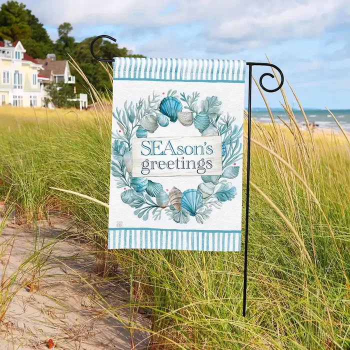 Seashell Wreath Garden Flag