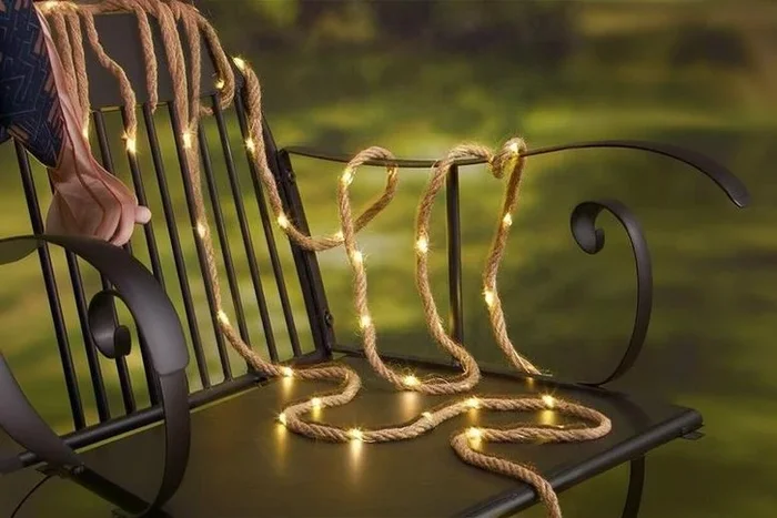 Solar LED Rope Light, 5m, 100 LEDs – Outdoor Garden Lighting