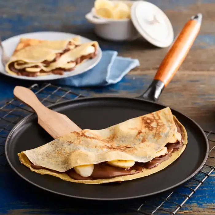 Staub Cast Iron 11-Inch Crepe Pan with Spreader & Spatula – Matte Black