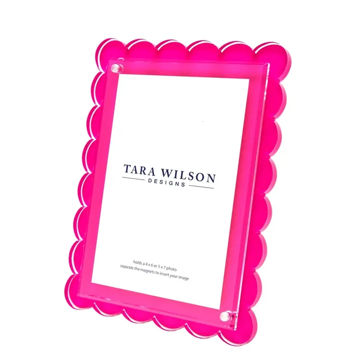 Tara Wilson Design Scallop Picture Frame (Pink)