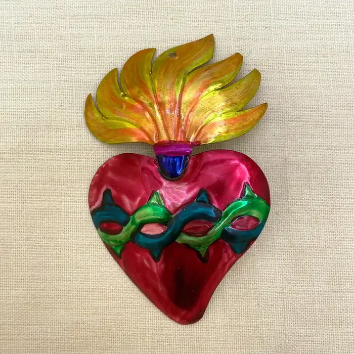 Tin Heart with Thorns Ornament Made in Mexico Hand Painted Heart-shaped Decor 13 x 8 cm