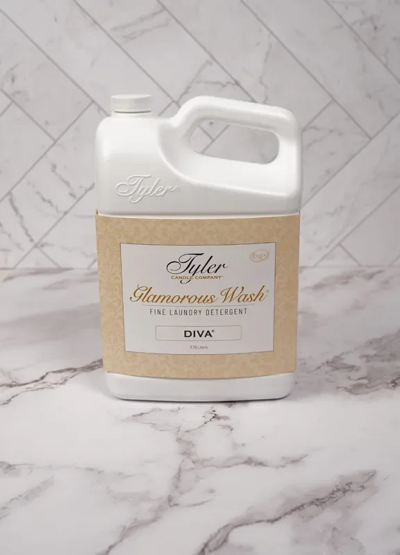 Tyler Candle Company- 3.78L Diva Glamorous Wash