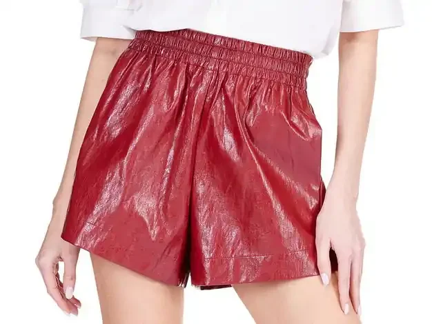 Vegan Leather Slit Pocket Short • Wine