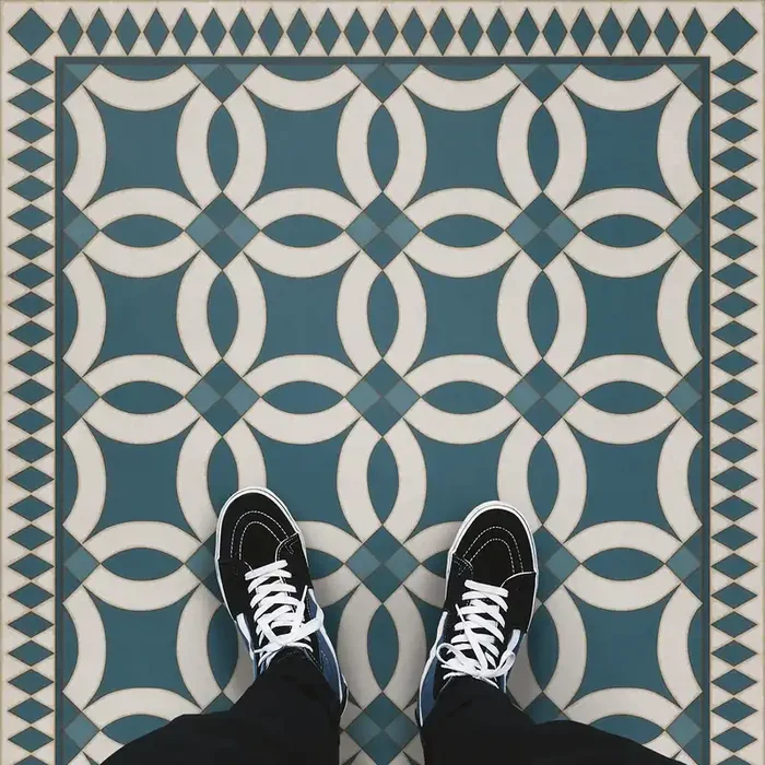 Vintage Vinyl Floorcloth Rug (American Folk Art Museum – Wedding Ring – Philippa)