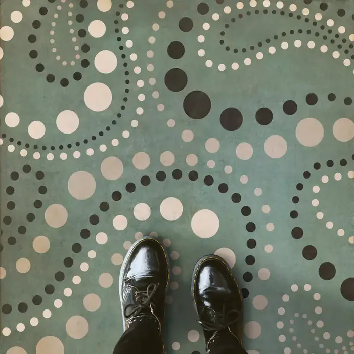 Vintage Vinyl Floorcloth Rug (Classic Pattern 12 Hocus Pocus)