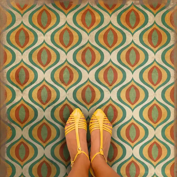 Vintage Vinyl Floorcloth Rug (Classic Pattern 15 Svengali)