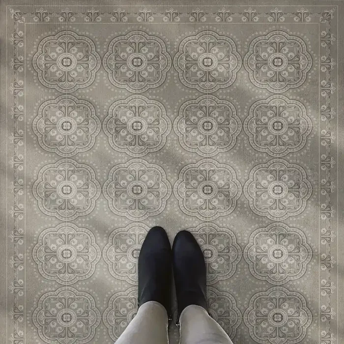 Vintage Vinyl Floorcloth Rug (Pattern 28 Stilled)